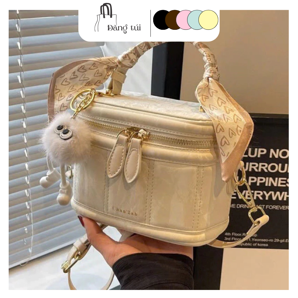 Túi cốp thời trang, túi cầm tay đeo chéo size 18cm chất dạ nhung kèm móc bông dễ thương DK048 | BigBuy360 - bigbuy360.vn