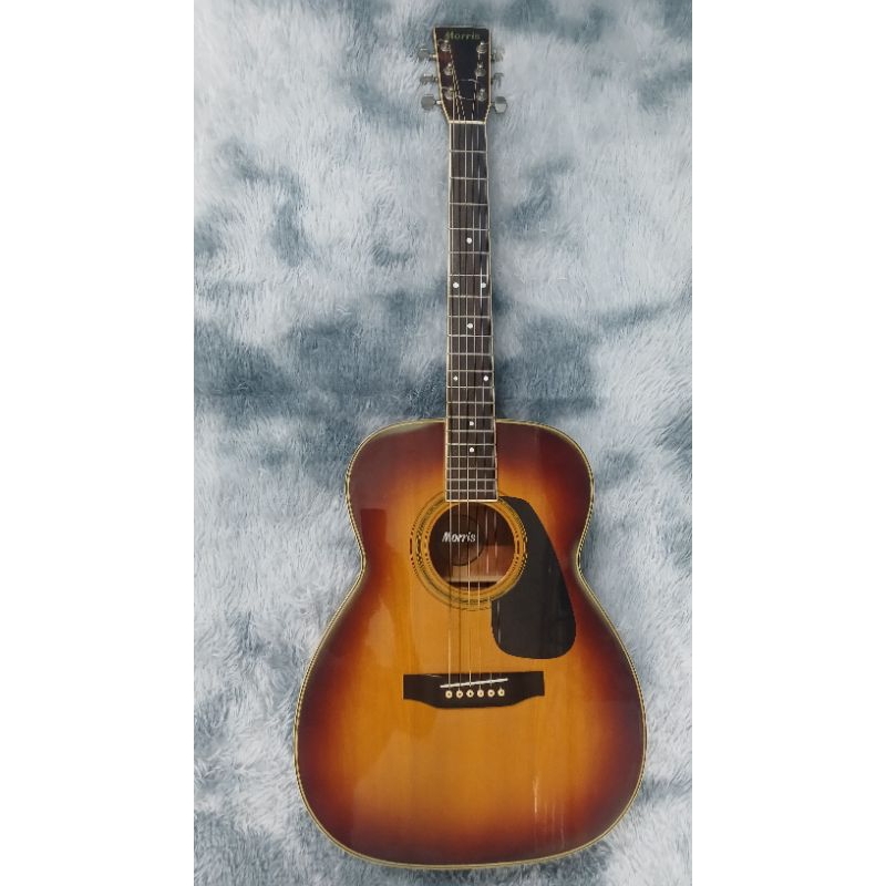 Guitar Acoustic Morris MF 205