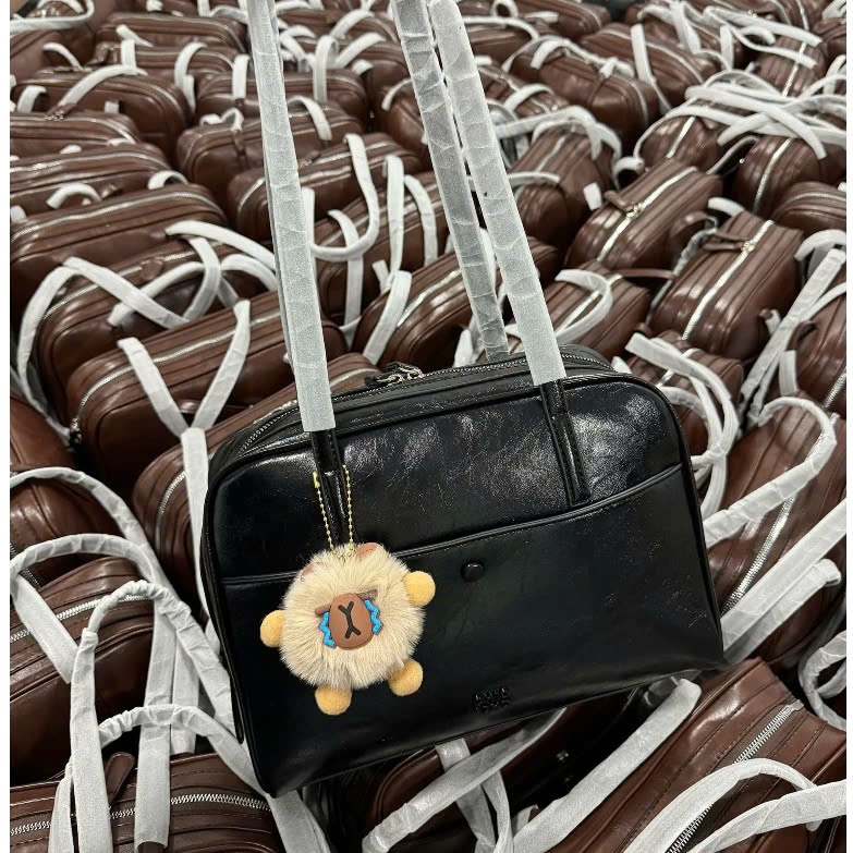 Túi Xách Nữ Túi Đeo Vai ChiO Dáng Dài  Công Sở Chất Liệu Da Mềm Tặng Kèm Charm Gấu Phong Cách Hàn Quốc Đăng Túi DK074 | BigBuy360 - bigbuy360.vn