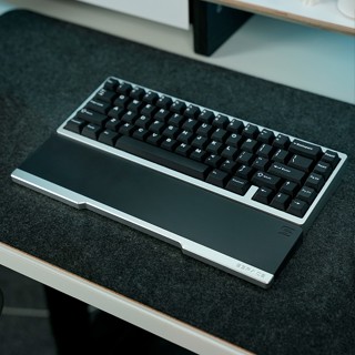 Kê Tay Bàn Phím Chống Mỏi Cổ Tay Premium Wrist Rest Từ Acrylic Nguyên Khối & Nhôm Phủ Anode SSPACE