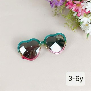 Kính HM & Disney xuất xịn