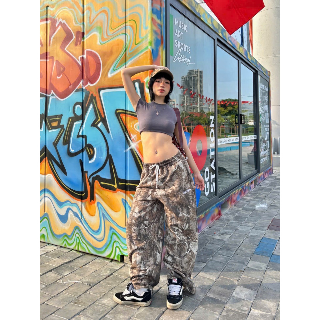 (ĐEN STUDIO) QUẦN NỈ BÔNG HỌA TIẾT LÁ CÂY COTTON PREMIUM (Q10) | BigBuy360 - bigbuy360.vn