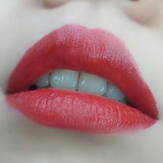 Son lì 3 XÊ E Red recipe #211 Dolly (đỏ cam satin) có sẵn