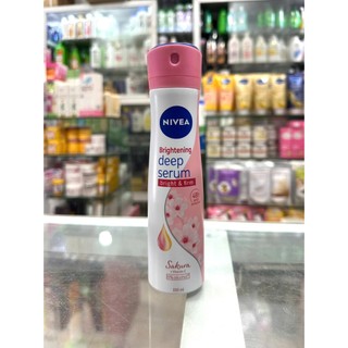 Xịt Khử Mùi NIVEA White Serum