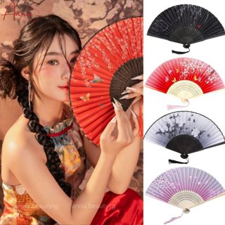 Quạt giấy cầm tay thân tre xòe cao cấp, quạt xếp cổ trang có sẵn tua rua