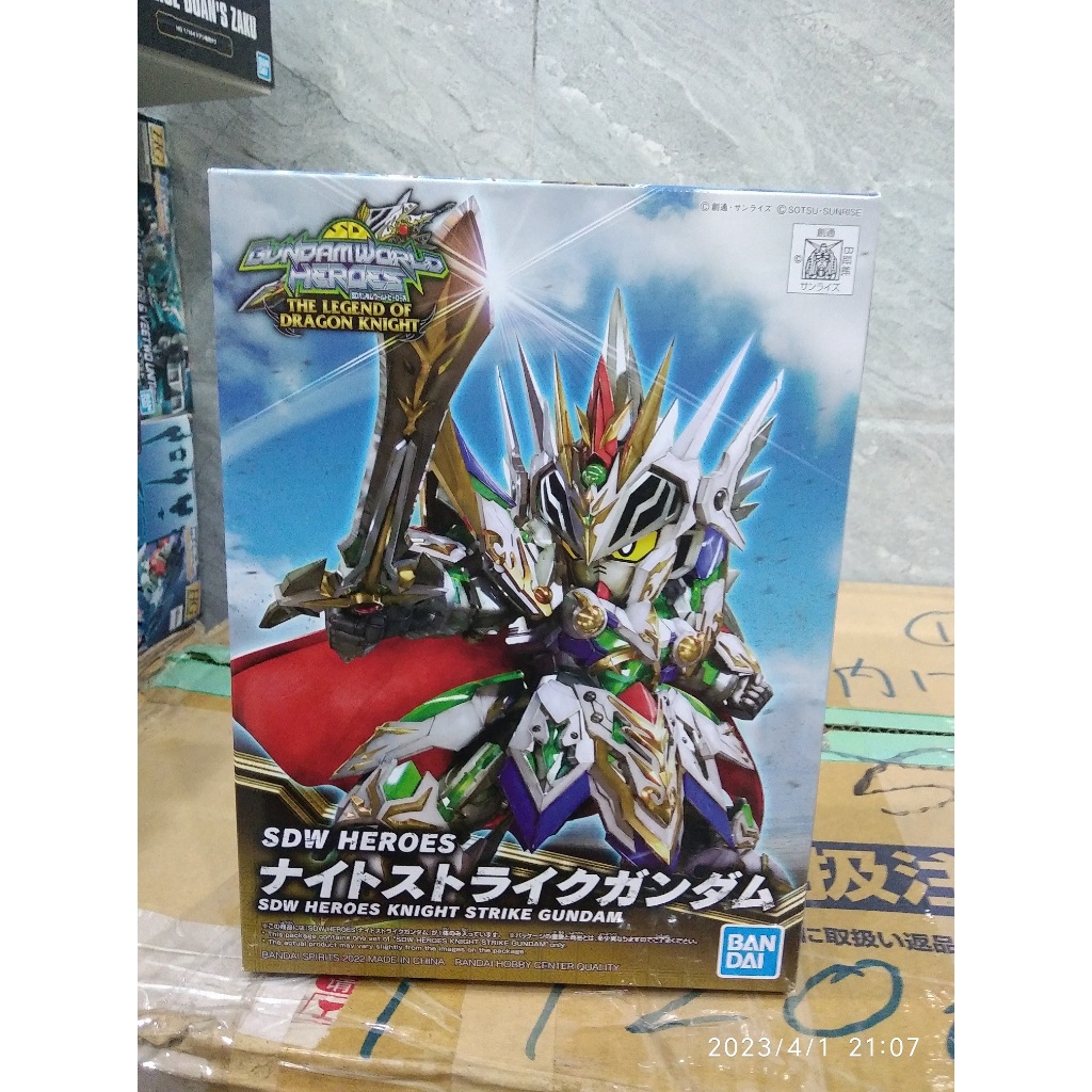 Mô hình Bandai SD Knight Strike Gundam - đồ chơi