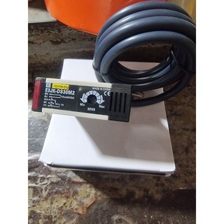 CẢM BIẾN QUANG E3JK-DS30M2  12V- 24VDC