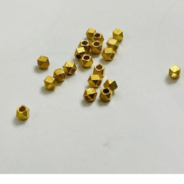✴ Charm bi vàng Lục giác sz 2mm -18 k ✴️ V àng Au 750 - Siêu cứng chắc bền