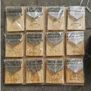 Đàn kalimba 17 phím gỗ giá rẻ khắc lazer nhiều hình cho bạn mới tập chơi Harp -GOGOM17