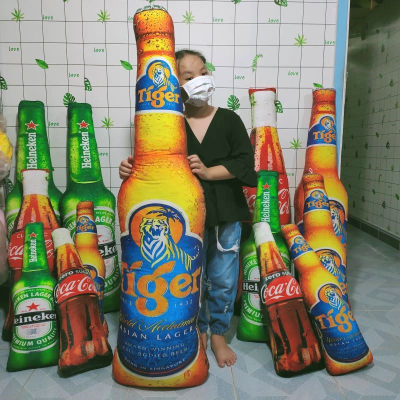 GẤU BÔNG TIGER THÚ BÔNG ĐỒ CHƠI KHỔNG LỒ CHAI BIA HENIKEN