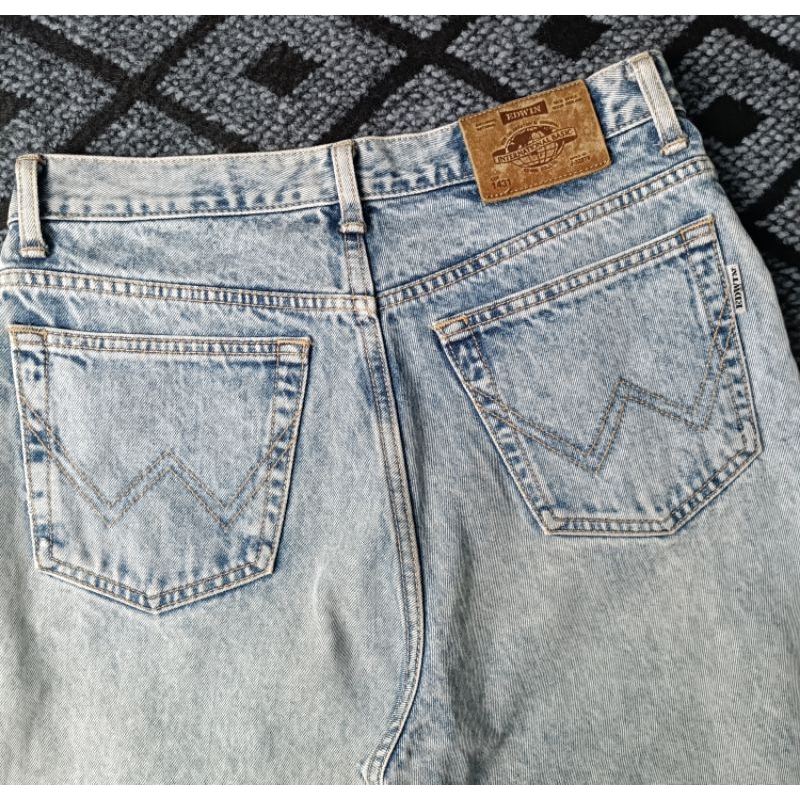 Quần rin edwin 2hand