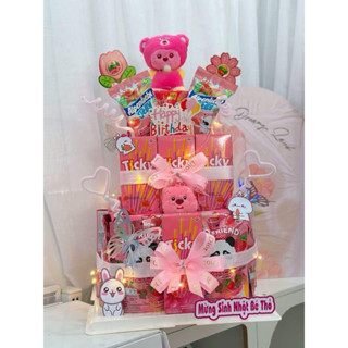 Tháp quà bánh kẹo sinh nhật mix gấu bông làm quà tặng cho bé
