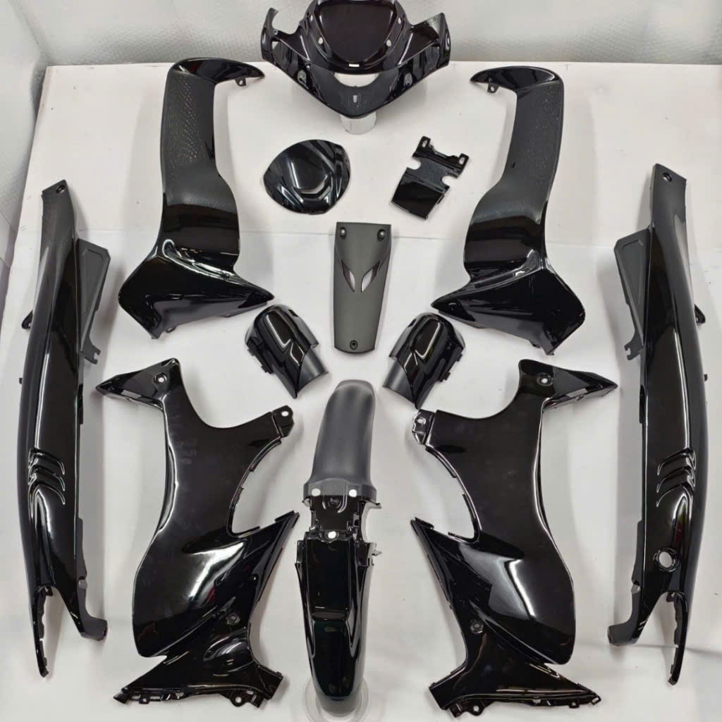 Dàn Áo Yaz zin màu Đen ( Áo kèm tem ) Yaz125