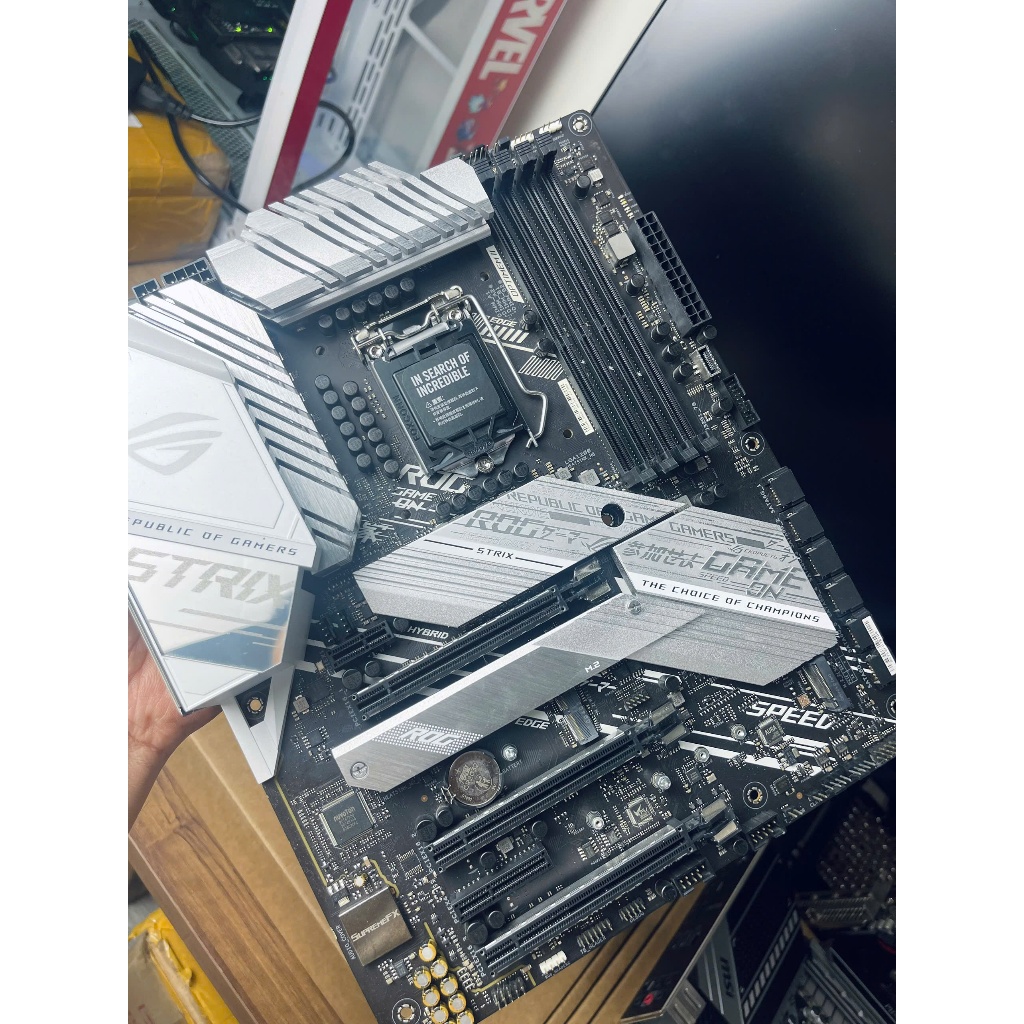 ROG Strix Z490 A Gaming DDR4