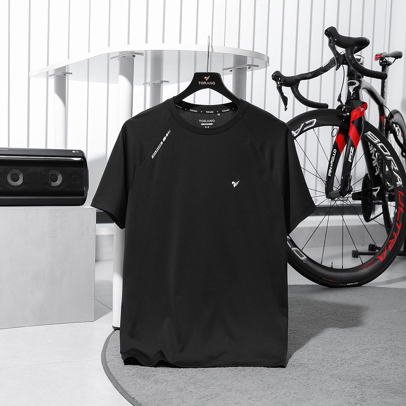 Áo thun nam TORANO MASTER TEE trơn in phản quang, co giãn thoải mái, thấm hút mồ hôi siêu thoáng khí GSTS017 - GSTS018 | BigBuy360 - bigbuy360.vn