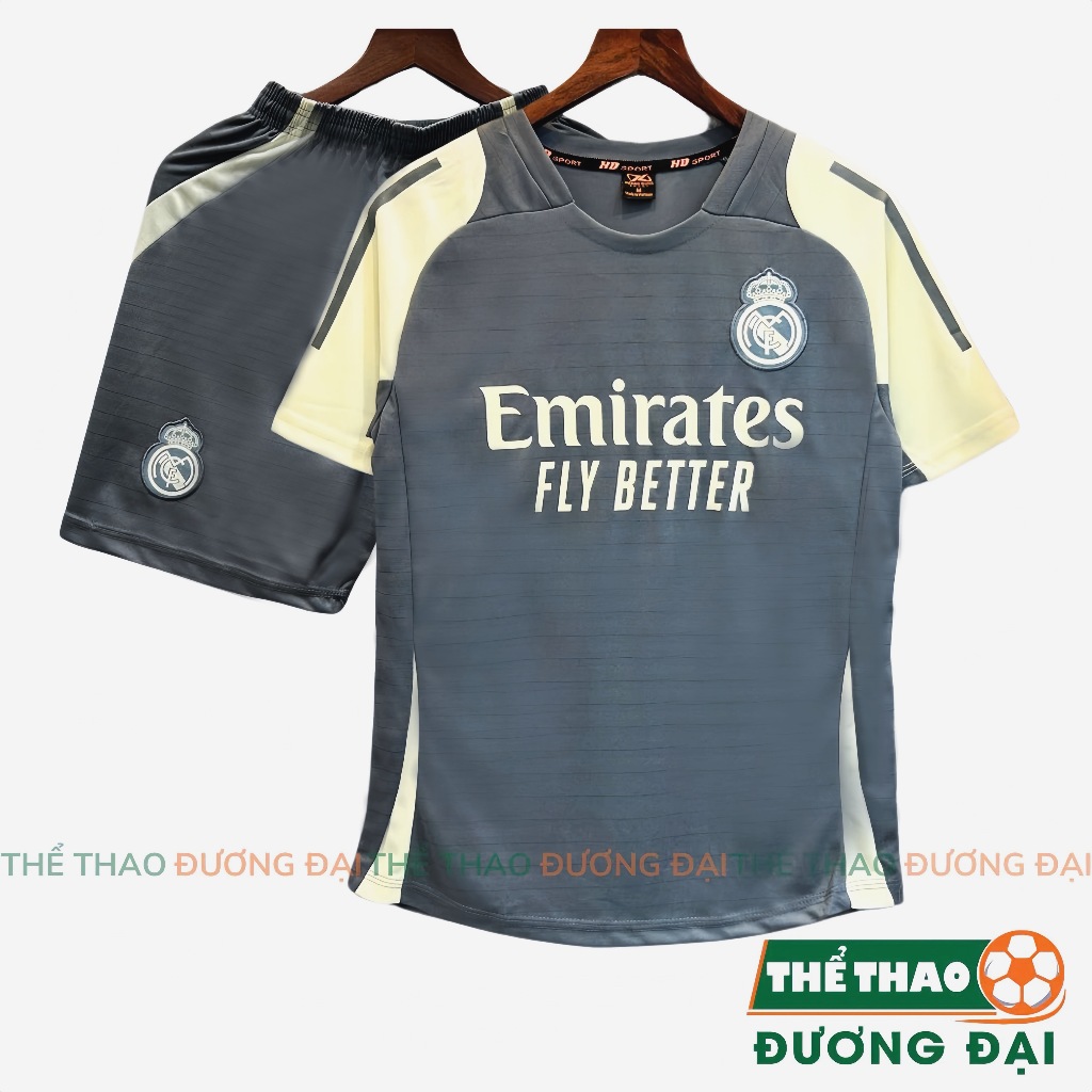 Quần Áo Bóng Đá Real Xám Kem Thun Mè S-COMF Thoáng Khí Thể Thao Đương Đại