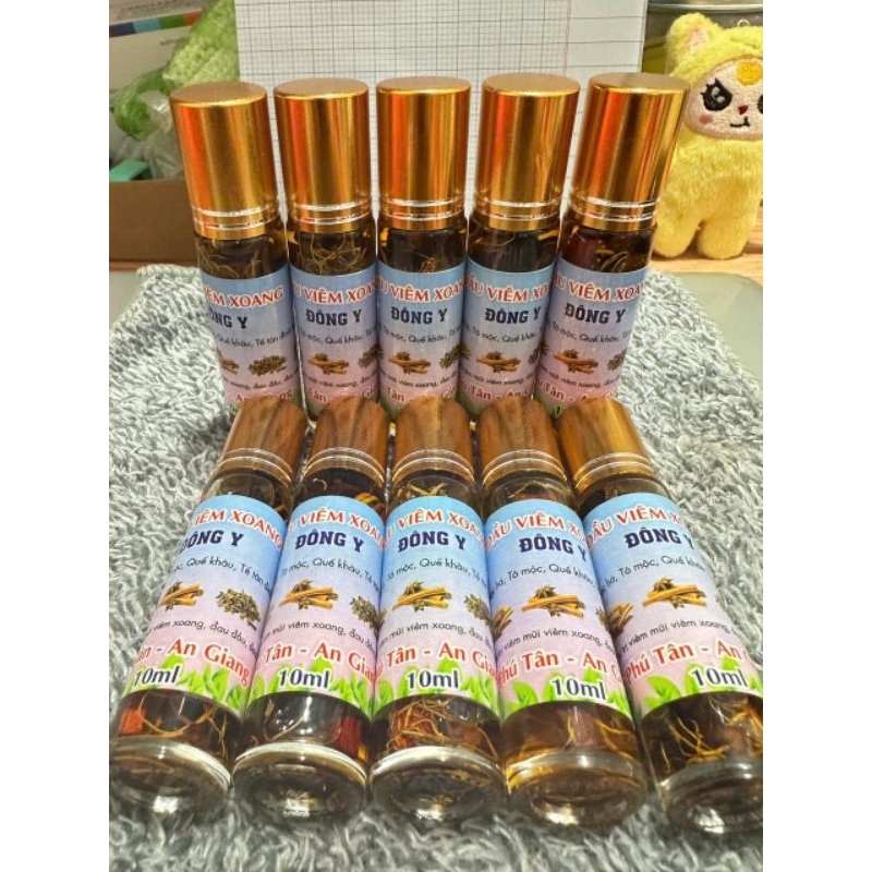 set 2 chai Dầu viêm xoang nước vàng chai lăn bi 10ml ( thơm + cay + có rễ thảo dược)