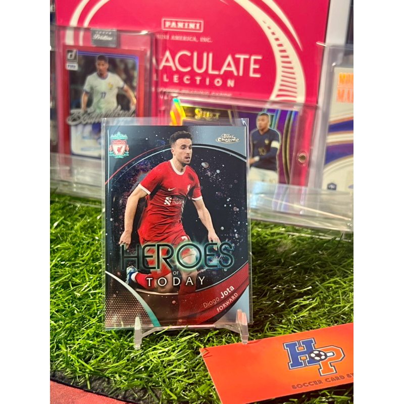 Thẻ bóng đá Diogo Jota Heroes Topps Chrome Liverpool 2023/24