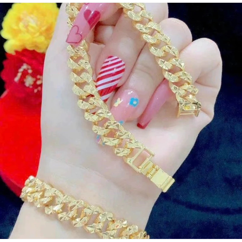 Lắc tay đồng vàng chốt gài 5chỉ M69