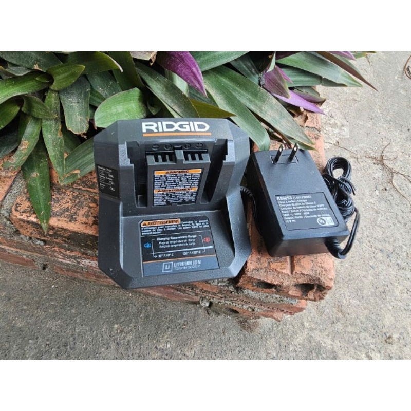 sạc ridgid 18v Sạc được cho pin AEG 18v ( lưu ý điện 110v)