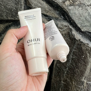 [Tách 40ml date 2027] - Sữa rửa mặt Ohui Miracle dưỡng ẩm sáng da 40ml