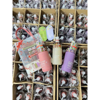 Cả cặp dầu gội bưởi grapefruit ( có chữ kí)