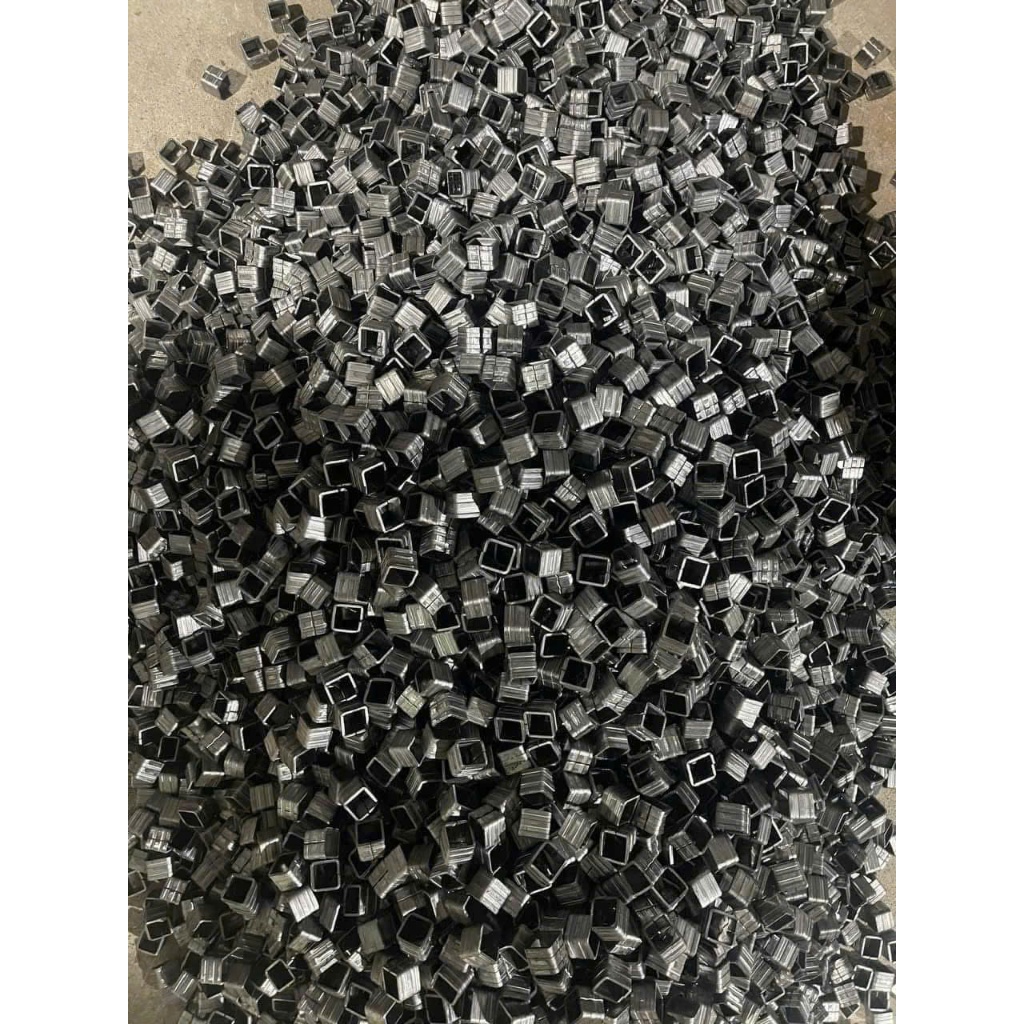 Đai sắt-đai ôm sắt vuông 14 vuông 16 -vuông 20 trang trí