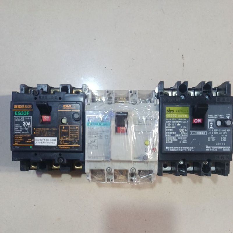 Cb chống giật 220V nhật nội địa 30A