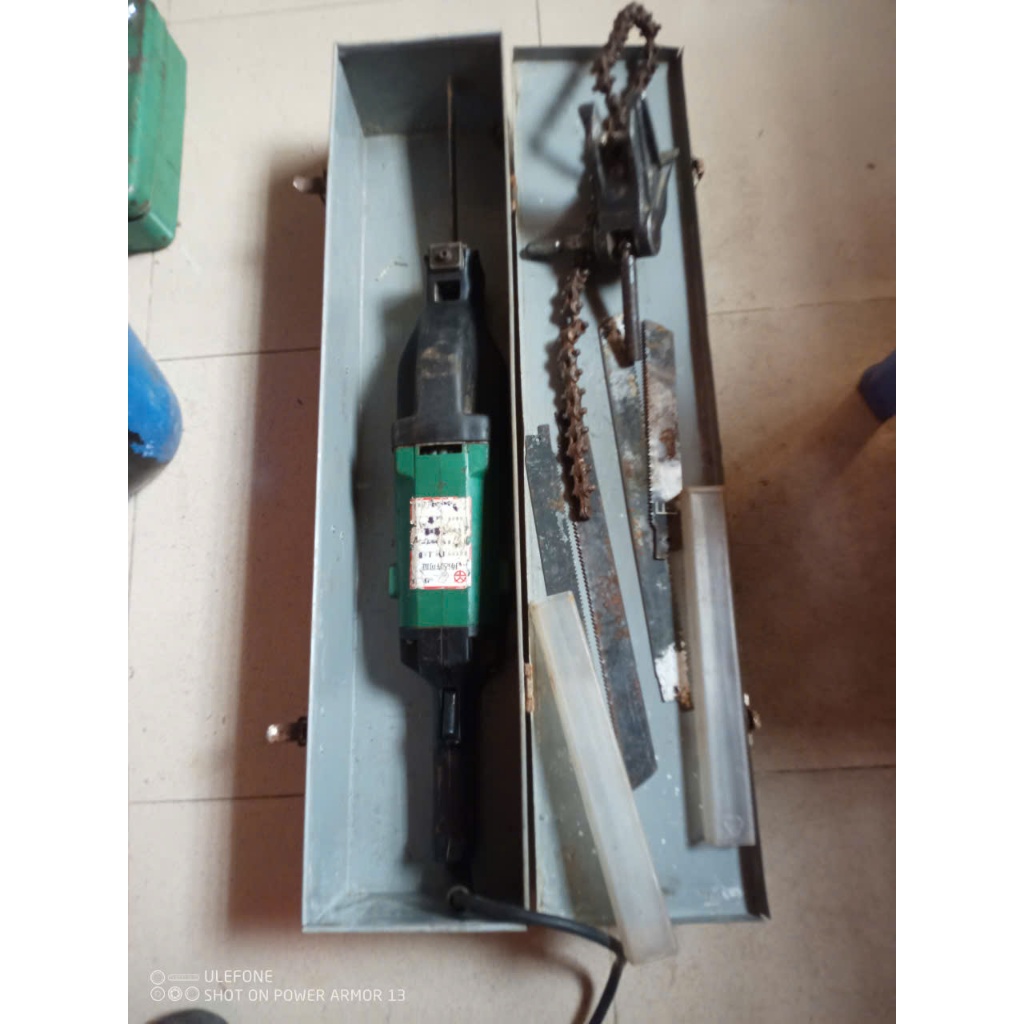 Máy cưa kiếm Hitachi CR 17Y Hàng bãi nhật