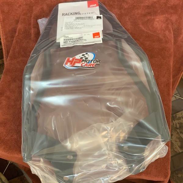 Baga sau EX155 Y16ZR Givi MRV / Cảng sau EX155 Y16ZR Givi MRV