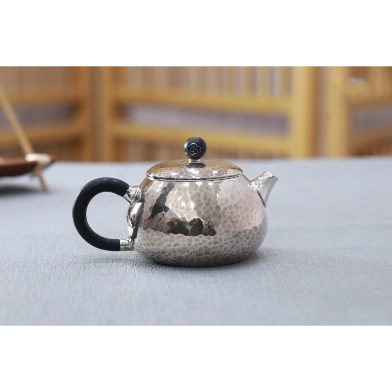 Ấm Trà Độc Ẩm Bạc Nguyên Chất 999 75ML, Ấm Rèn Tay, Thủ Công, Ấm Nhỏ, Thời Đại Bạc