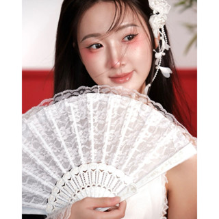  Quạt ren xòe cầm tay cổ trang quạt xếp tiện lợi chụp hình Lolita cosplay phụ kiện múa có tua rua  nan nhựa  