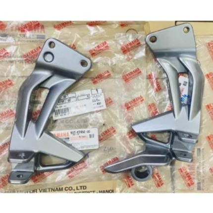 Bát nhôm gác chân sau Jupiter MX , Jupiter V  zin chính hãng YAMAHA / bát để chân sau Jupiter V , MX
