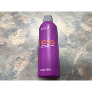 Oxy trợ nhuộm Gloss Lakme 120ml