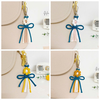 Móc khóa Macrame hoa cúc handmade