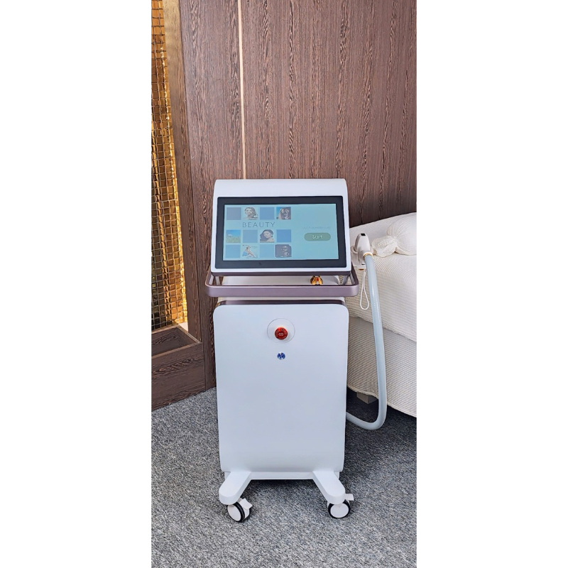 MÁY TRIỆT LÔNG 12 BÓNG KÉP DIODE REMOVAL FQ808