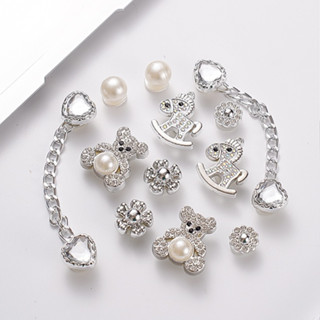 Bộ phụ kiện Cài Dép Charm gắn Dép Sticker Dép Lỗ Nhiều Mẫu Mã Cực Kỳ Đáng Yêu