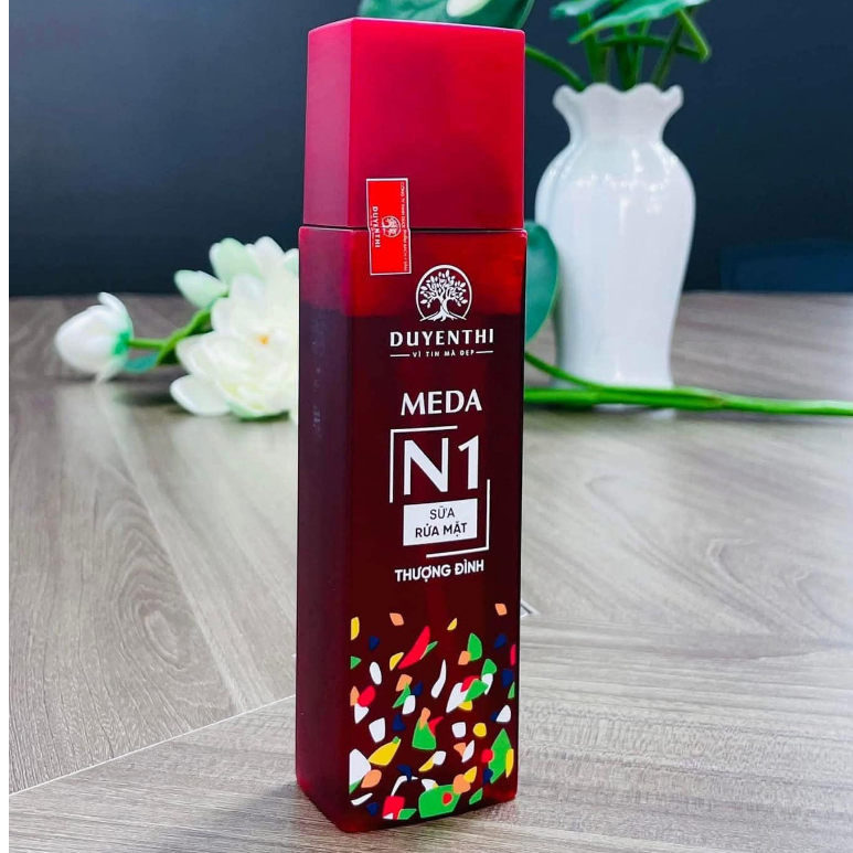Sữa Rửa Mặt N1 Duyên Thị Bách Y Sâm 180ML - Dành Cho Da Khô Nám - SRM Thượng Đình Meda N1