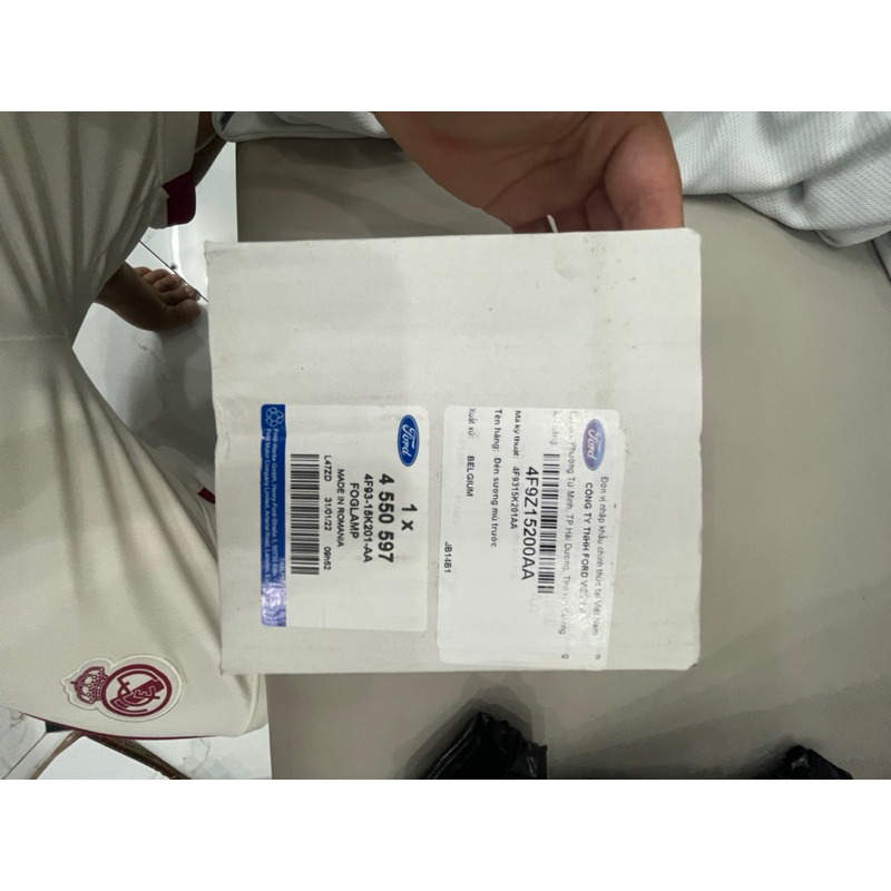 Đèn Gầm (Đèn Sương Mù) Ford Ranger Chính Hãng