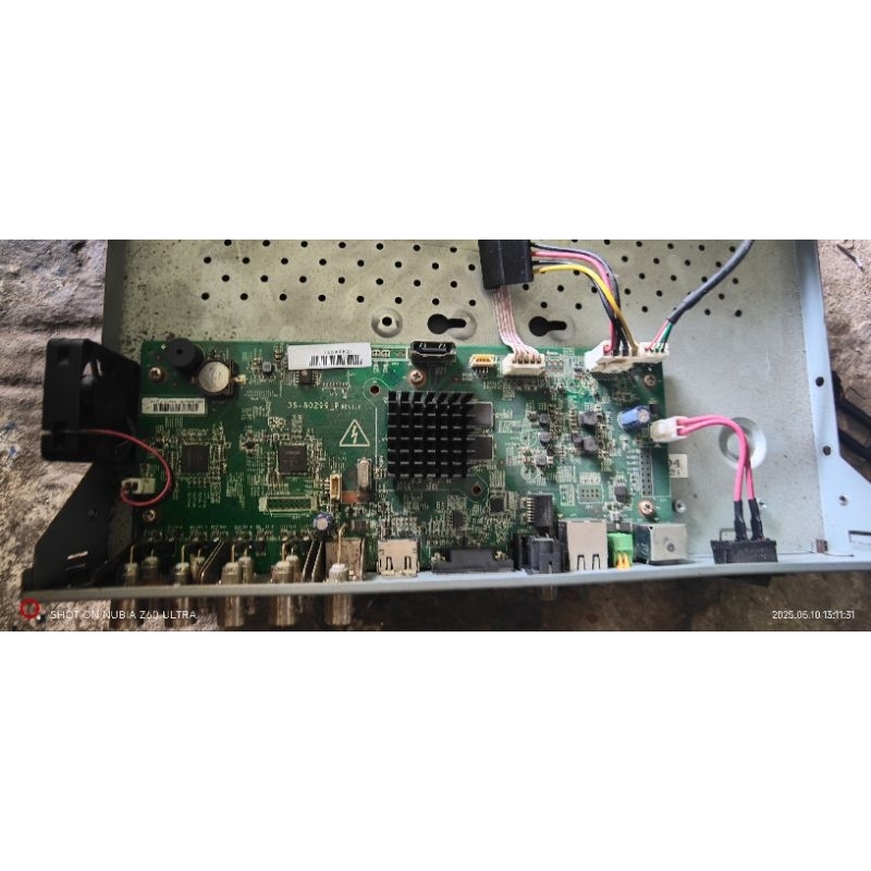 Đầu Ghi Hikvision 8 kênh Cũ