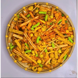    2Kg   Snack Tá Lả Mix Trên 15 Loại Snack Hot Ăn Vặt Mẹ Mun thơm ngon giòn tan tặng 2 túi nước Oishi 