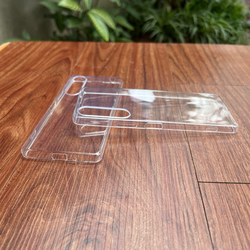Ốp lưng dẻo silicon cho Sony Xperia 1 Mark 2 (Xperia 1 II) trong suốt và chống sốc