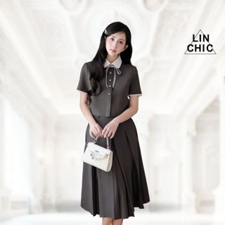 Set đồ nữ tiểu thư, áo sơ mi thiết kế croptop phối cúc và chân váy xếp ly dài kèm nơ Linchic