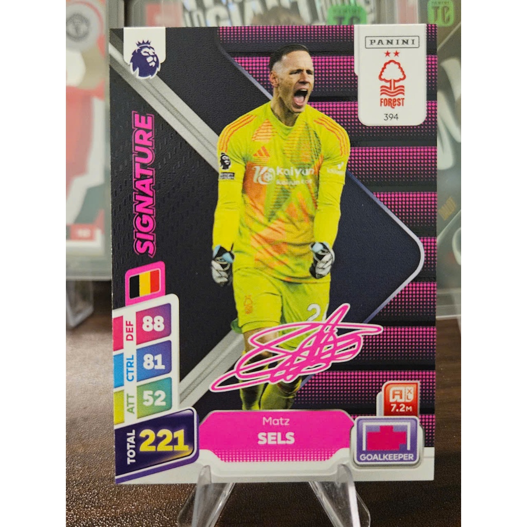 Thẻ SIGNATURE Matz Sels Panini Plus Premier League 2024/2025 (Nottingham Forest) (24/25)