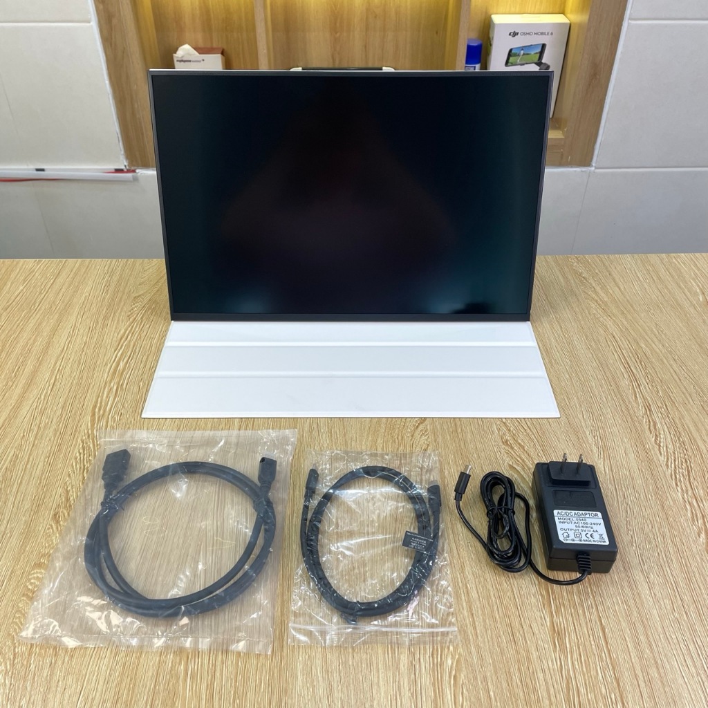 Màn hình di động BOE 18.5 inch IPS 120Hz DCI-P3 - Tặng kèm bao da | BigBuy360 - bigbuy360.vn