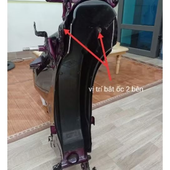 Lót gầm xe máy Dream