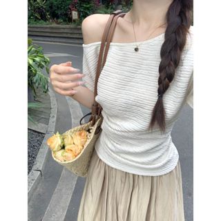 Áo thun bigsize nữ lệch vai tiểu thư tôn dáng vải đũi xốp mềm mát co giãn thoải mái 60-95kg - A267