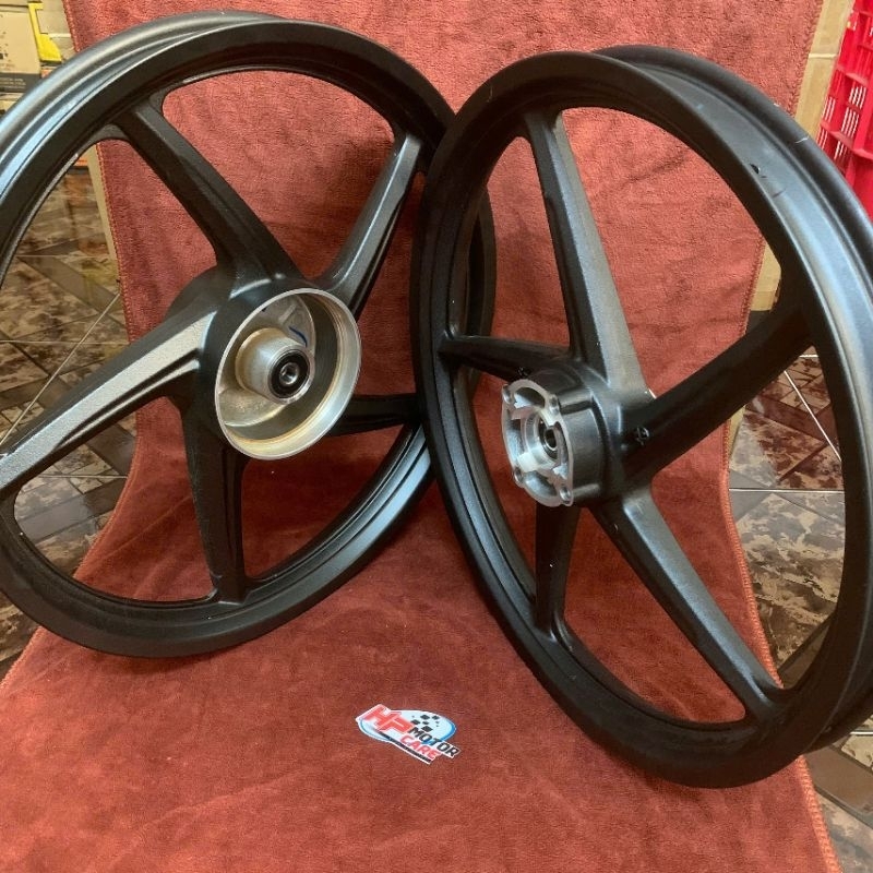 Mâm Wave S110, RSX, Future 125 5 cây 44650-K57-V21ZA/ 42650-K57-V21ZA (chính hãng)