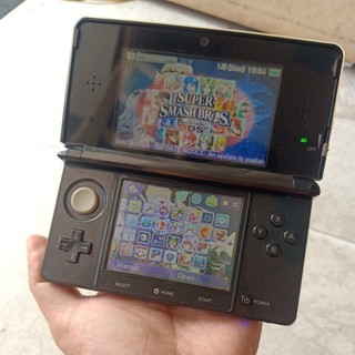 Máy Nintendo 3DS