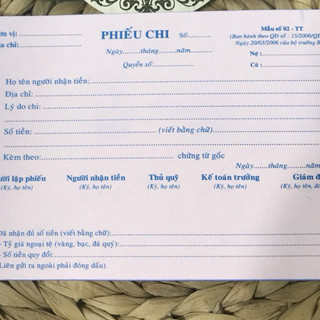 PHIẾU CHI 3 LIÊN ( 150 TỜ) (y)